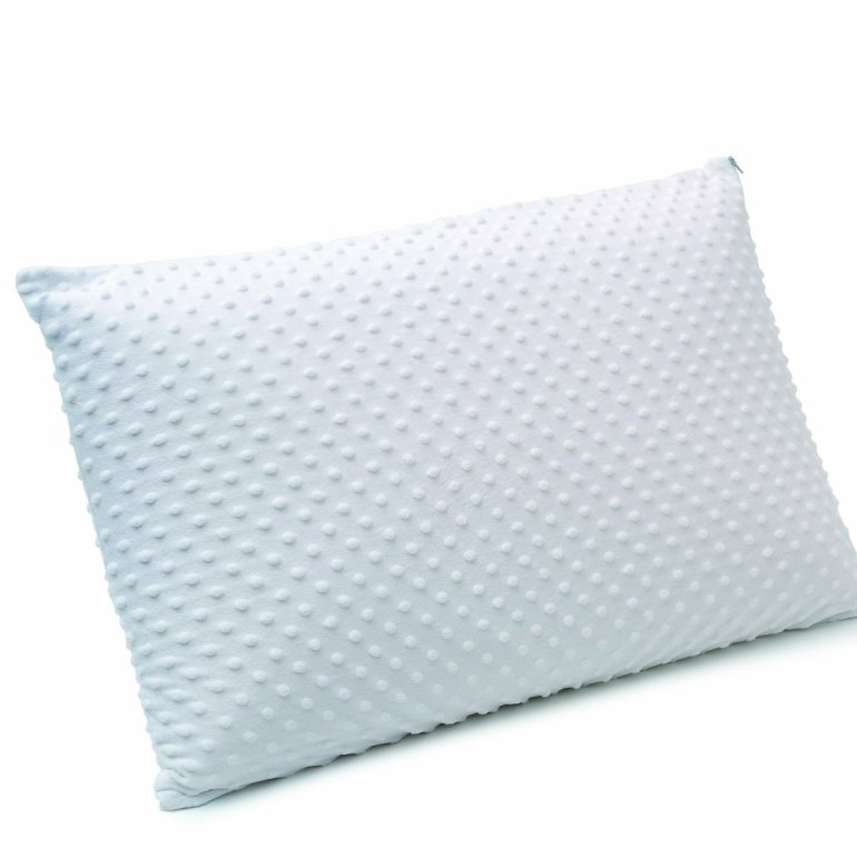Deep support with breathable comfort. Made from natural Talalay latex, this firm, high-profile pillow provides excellent support for broader shoulders and firmer mattresses. It maintains spinal alignment and promotes airflow with its open-cell structure. 
