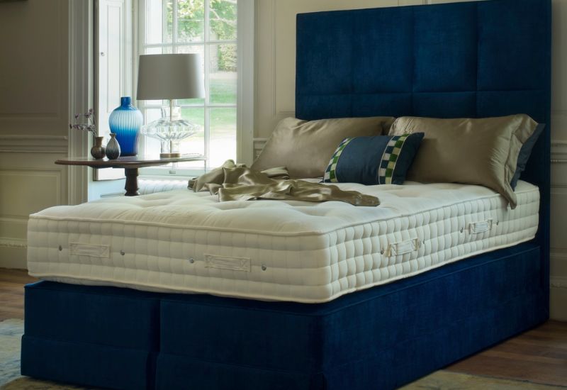 Similar to the Legacy I but with added support, this medium comfort mattress is perfect for back or side sleepers. Its mix of breathable, natural, and sustainable fillings offer an all-rounder solution for those who need a balanced combination of comfort and support.