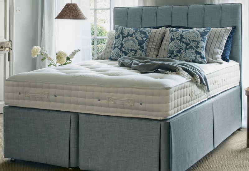 A fantastic entry-level model offering a medium comfort feel with breathable, natural, and sustainable upholstery. Ideal for a guest room or those who value a fresh, breathable mattress. This can be paired with any base, whether a pocket sprung for additional support and longevity or a platform top for a slightly firmer feel