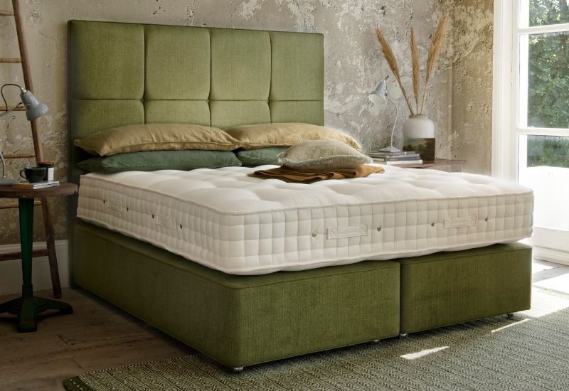 This mattress offers a luxurious firmer feel, enhanced by mini adaptive springs that contour to your body for personalised support. A perfect balance of deep support and gentle comfort, making it an excellent choice for back and side sleepers who need extra pressure relief.