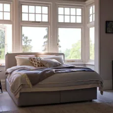 Vispring Elite Mattress with Plymouth Divan Base Vispring Elite Mattress with Plymouth Divan Base