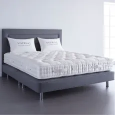 1st Image Vispring De Luxe Divan Bed