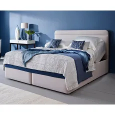 The Vispring Recliner Superb Sapphire Adjustable Bed with Talos Headboard The Vispring Recliner Superb Sapphire Adjustable Bed with Talos Headboard