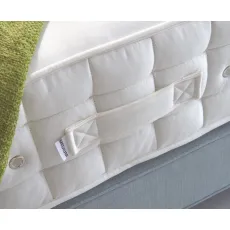 Hazel Natural Deluxe Mattress Sidestitch