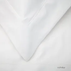 Mayfair Pillow detail white