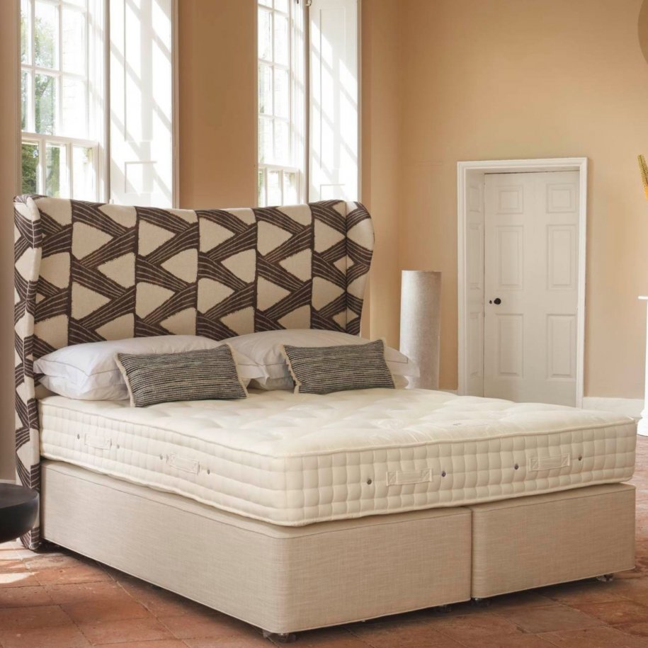 Hypnos Legacy VI Mattress dressed angled