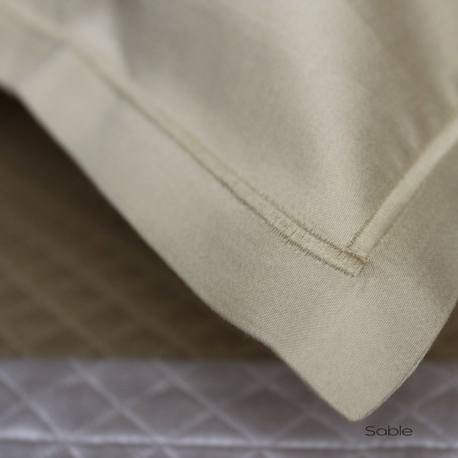 Bristol Sable Close up pillow