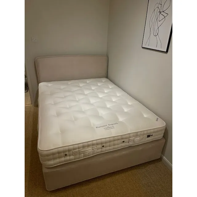 Vispring Baronet Superb Divan Bed & Palladio Headboard Straight on