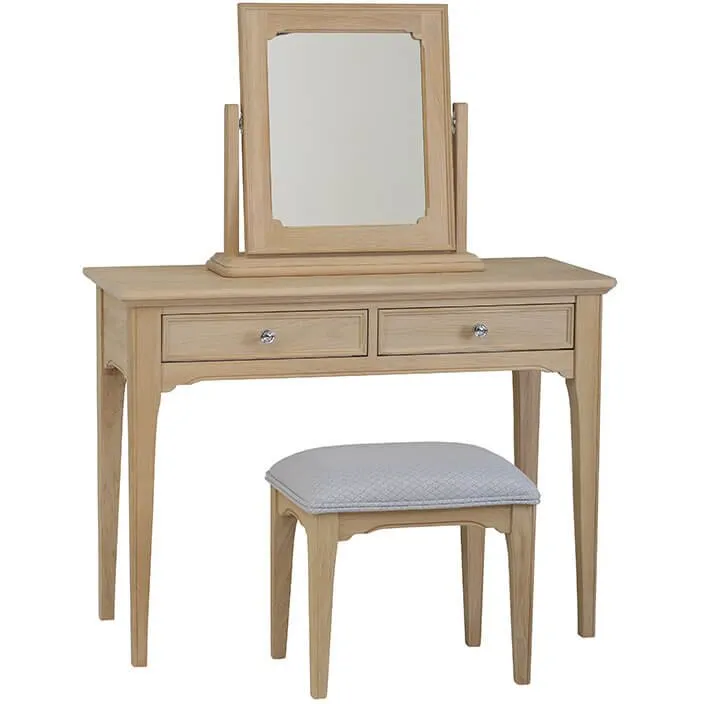 New England Oak Dressing Table