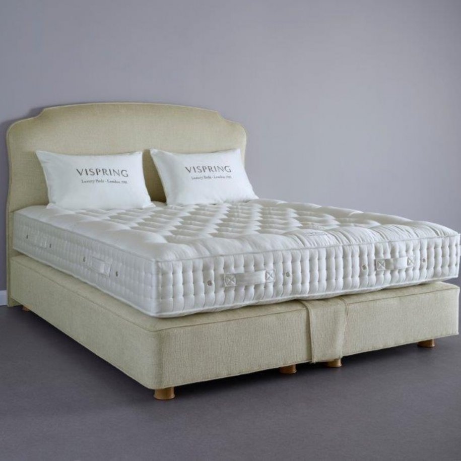 Regal Superb Divan Bed with Mantle undressed