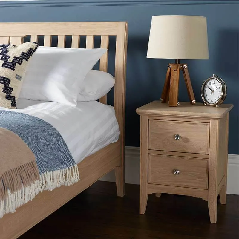 New England - Oak Bedside 2 Drawer