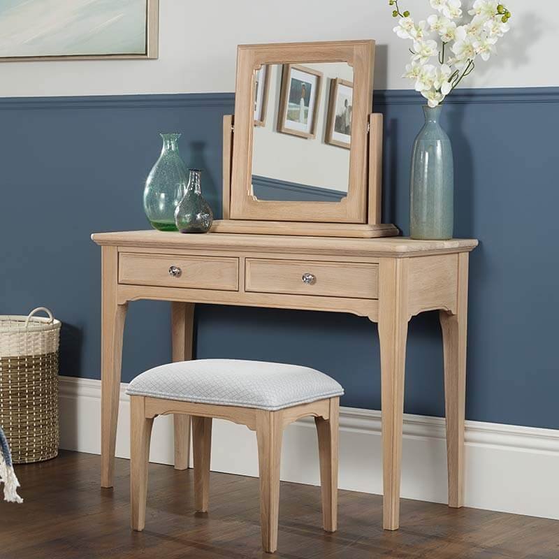 New England Oak Bedroom Stool with Dressing Table